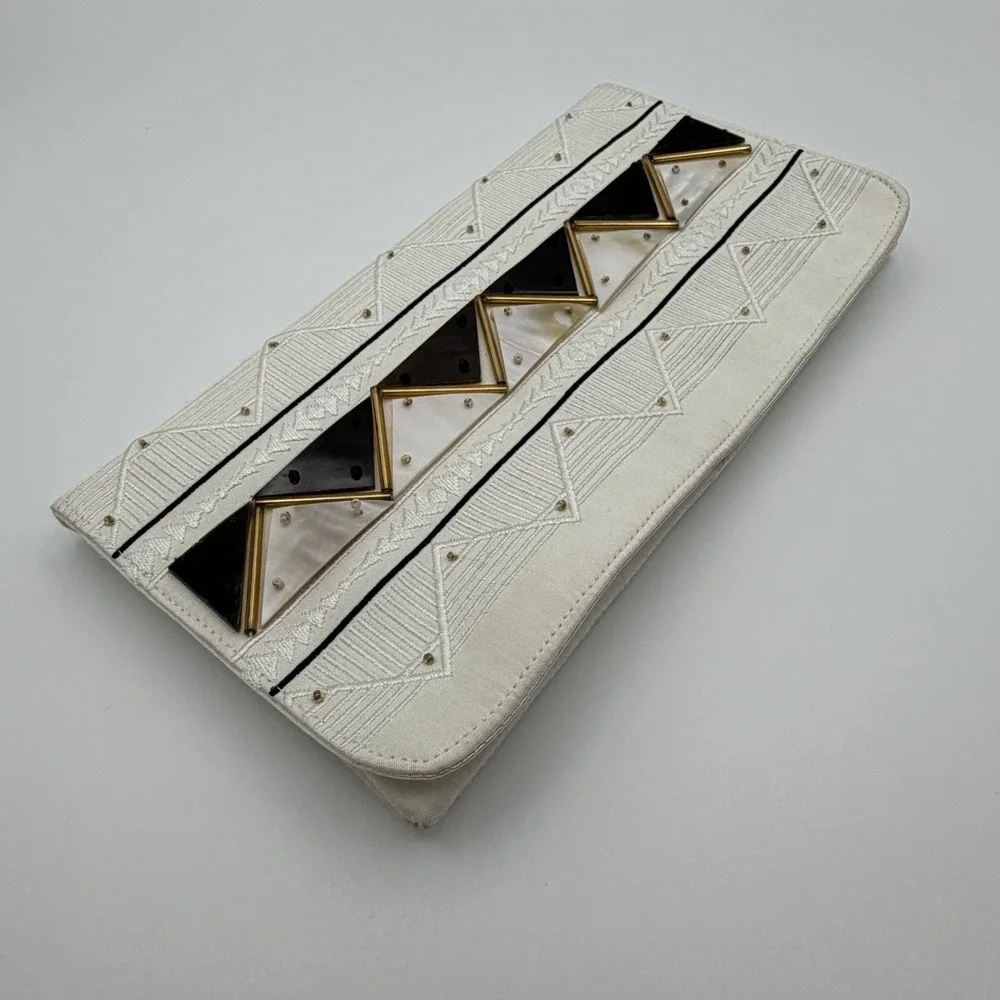 Shiraleah Chicago Reiki Clutch Ivory Embroidered Metallic Foldover Bag NWT‎